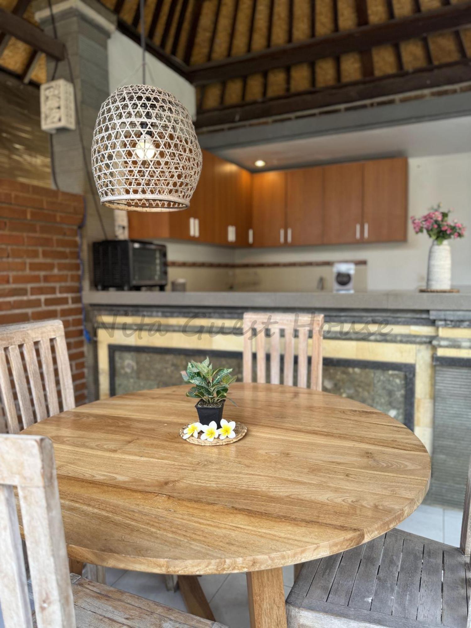 Nita Guest House Bali Canggu  Bagian luar foto